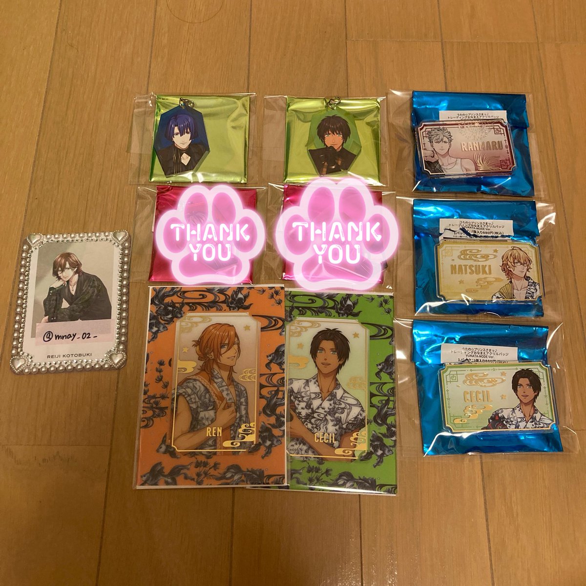 mnay_02_'s tweet photo. 【譲渡】 うたプリ グラショ おなまえアクリルバッジ ビジュカ 鉱石風アクリルチャーム

譲▶︎おなまえ:蘭丸 那月 セシル
    ビジュカ:レン セシル
    鉱石風:真斗 セシル 

求▶︎定価➕送料

纏めて優先
銀行振込orメルカリ送金(送料一律140円)
郵送希望📮
検索からも気軽にお声掛け下さい https://t.co/WUqnZ69R5i