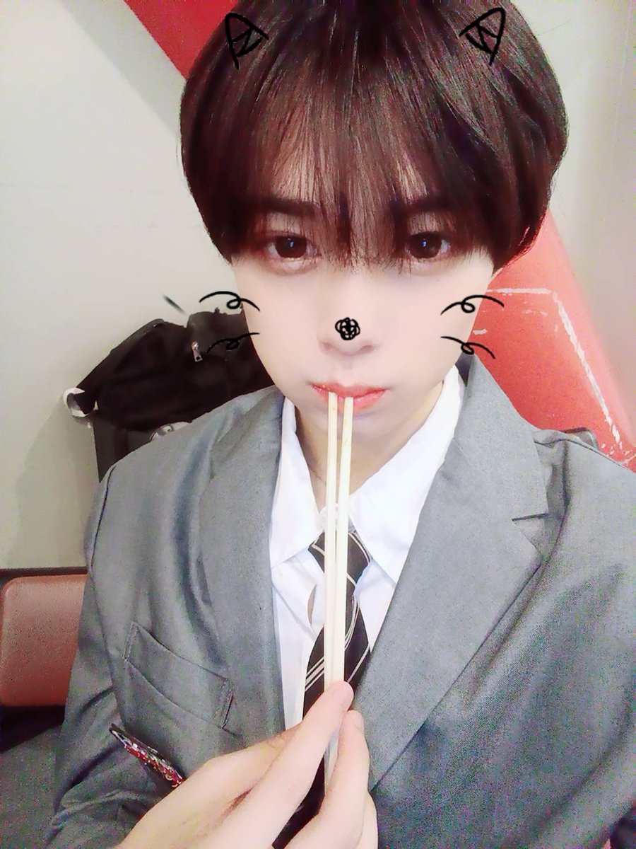 kyosuke_teruter's tweet photo. みんなきょーくんはなんの髪型が似合うと思うう？？💚 https://t.co/tGvMYjkocy