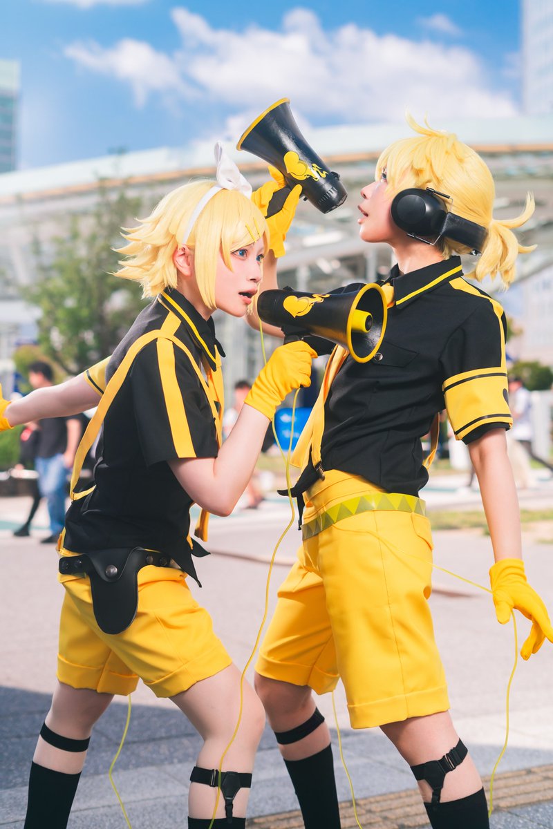 chusha22's tweet photo. 【鏡音/cos】

恋は戦争

Ｐ.ぼんごれ
#コスサミ2026 https://t.co/24xlPLCC0v