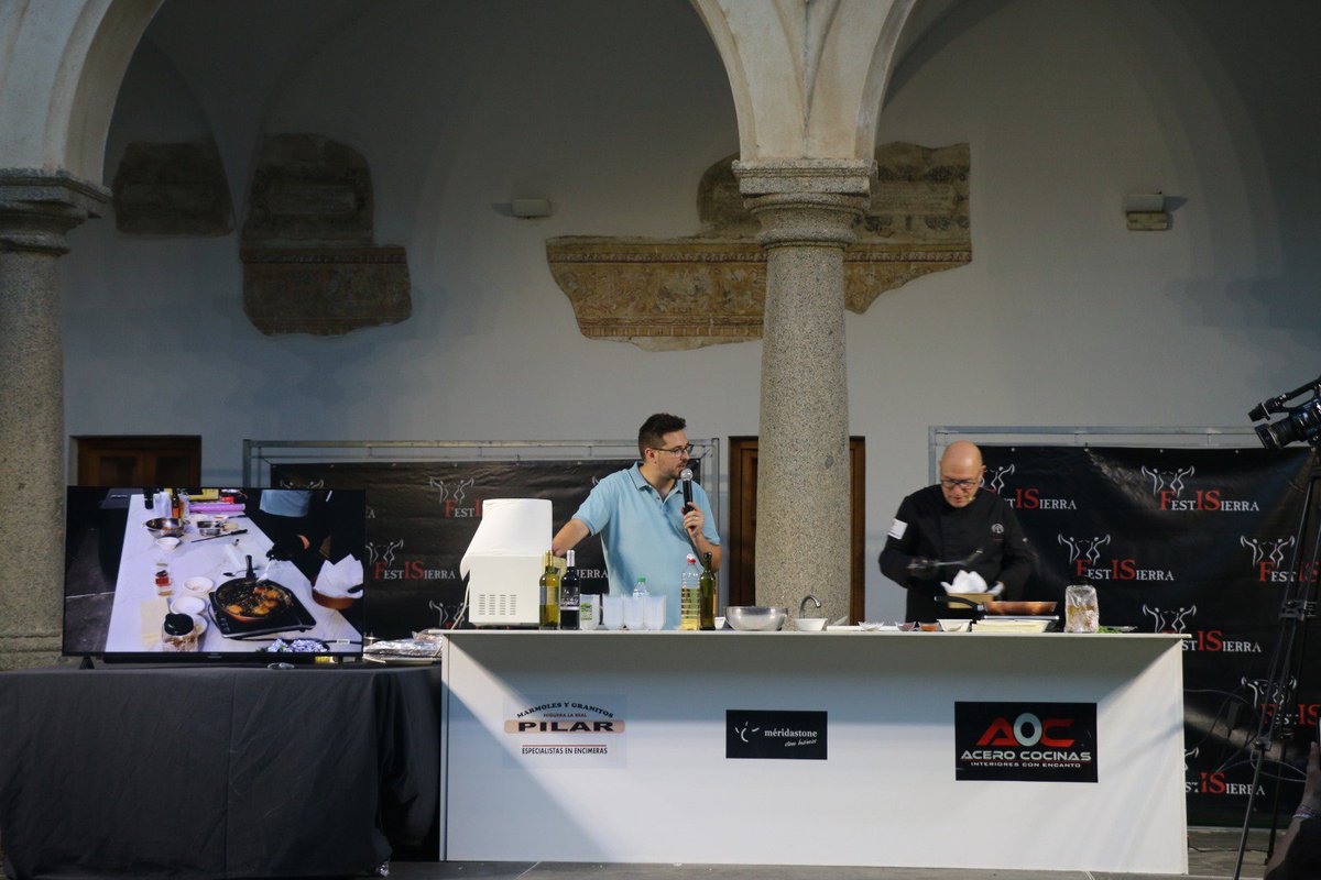 FESTISIERRA's tweet photo. Ayer disfrutamos del apartado "Cocina en Vivo" de la mano del cocinero extremeño Javier García. https://t.co/42iQGGKkjX