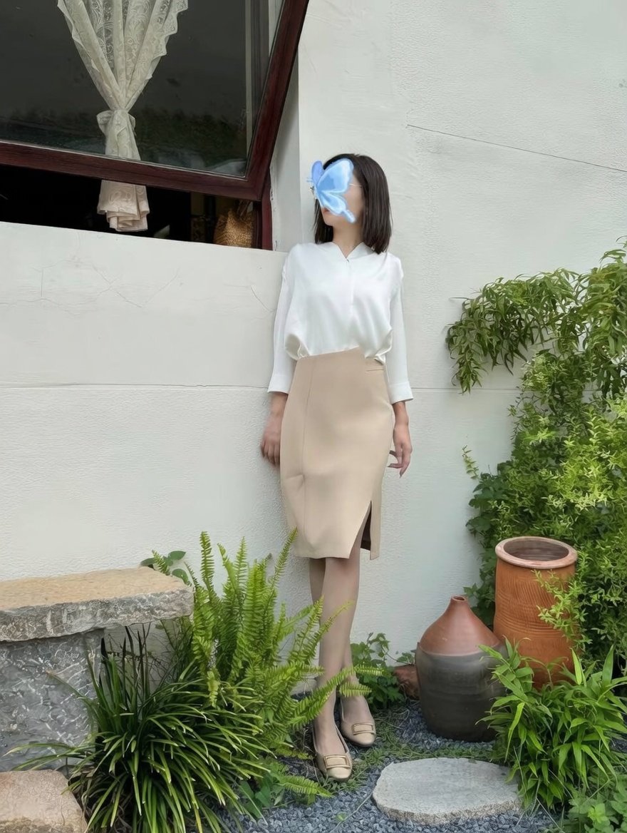 PumSom's tweet photo. 今日份的ootd😁 https://t.co/H13IOWjZap