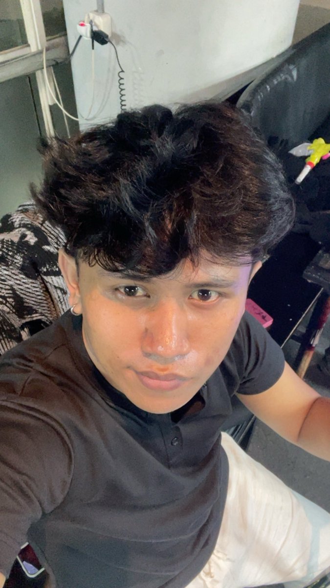 fr3ewifii's tweet photo. narsis memang https://t.co/rLjX4ZPfZe