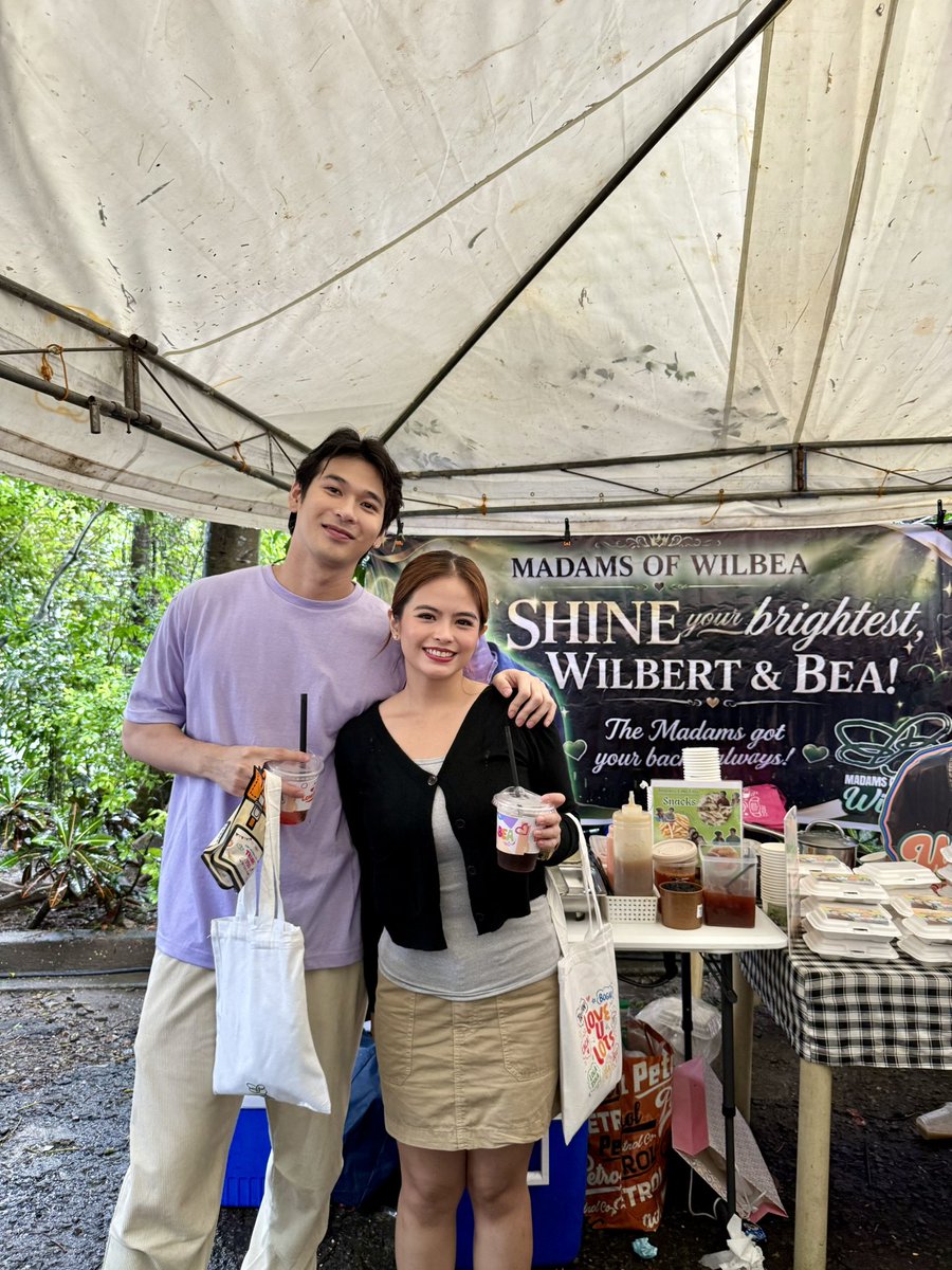 StudioVivaPH's tweet photo. Busog ang lahat sa tusok-tusok at packed meals from @atesofwilbea, @wilbeaglobal, and @MadamsofWilBea!

LOTS of thanks po! 🫶

Catch the latest episode of LOVE U LOTS streaming only on Viva One https://t.co/eoO46giCW4

#LoveULots
#LULMeetTheOthers
#BeaBinene #WilbertRoss
#WilBea https://t.co/D6njP0raPy