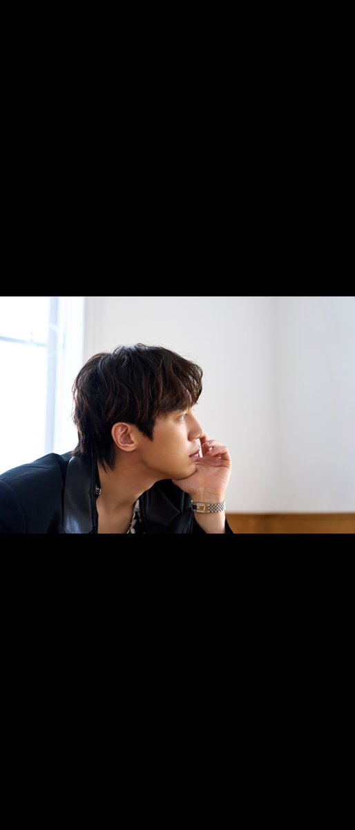 RomeoSM2123's tweet photo. ソロデビューして11年がたちました。いつも応援してくれるみなさん、ありがとうございます😊
これからもアーティストとして、俳優として期待にこたえられるように頑張ります。
今年は韓国も日本も暑くて大変だけど、まだ会えるまで元気に過ごしましょう❣️ https://t.co/IF2BdRoHjW