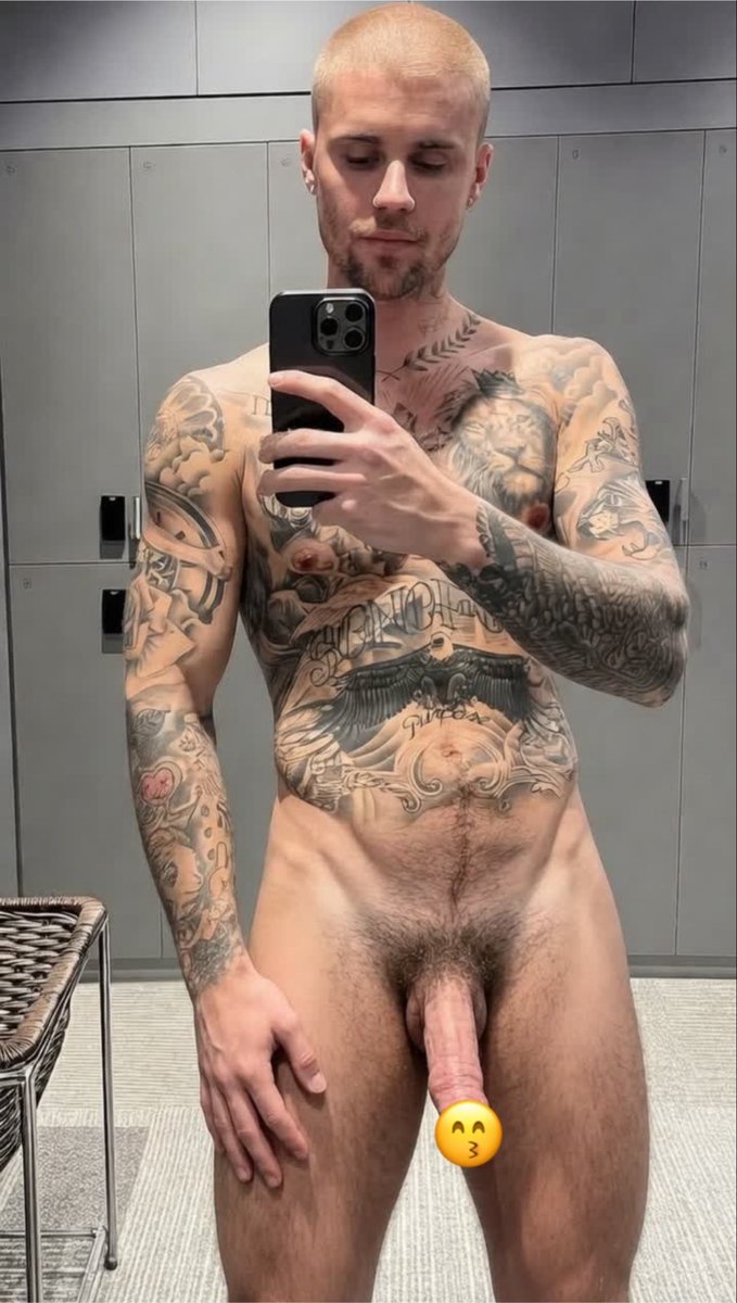Fullfamous_'s tweet photo. AL CANTANTE “JUSTIN BIEBER”SE LE HAN FILTRADO VIDEOS DESNUDO MASTURBANDOSE. 😳

NO LO VISTE AÚN? TE DEJO EL VIDEO SUBIDO EN EL ENLACE DEL PRIMER COMENTARIO. 👇🏽🔞 (Apresurate porque me lo pueden borrar.💦) https://t.co/iDhP9U7BEU