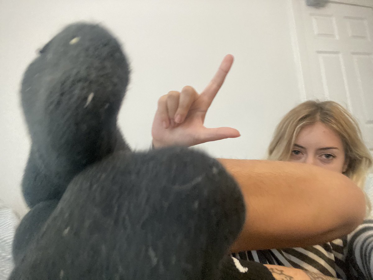 girljack's tweet photo. does this make u feel things? u owe me compensation 🙄 https://t.co/j63SHHgO5r