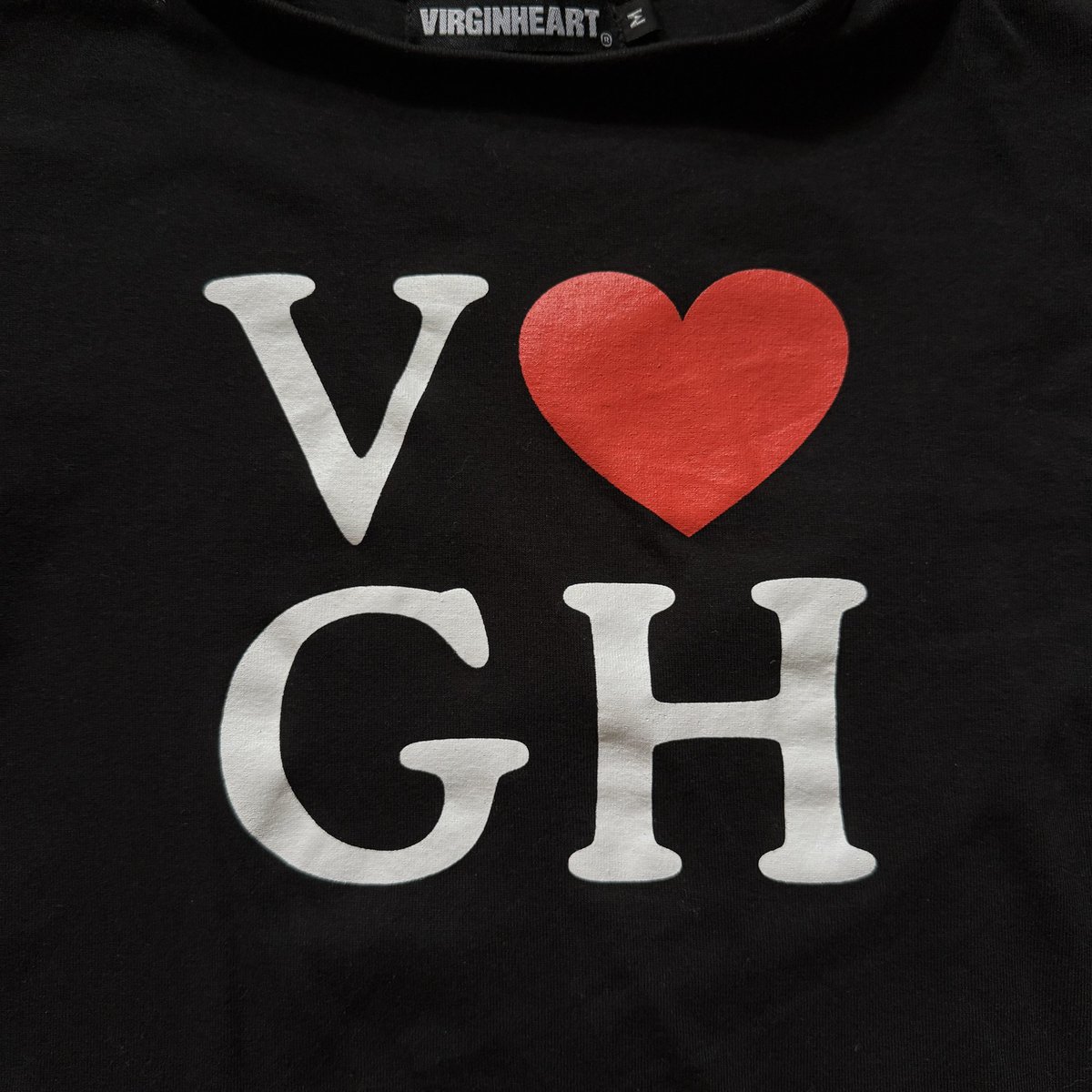 3500000z's tweet photo. vgh baby tee 
size : m chest 32-38 length 17
price : 200 bath รวมส่ง
แค่ใส่ลองอย่างเดียวค่ะ https://t.co/Phc0ylPKUE