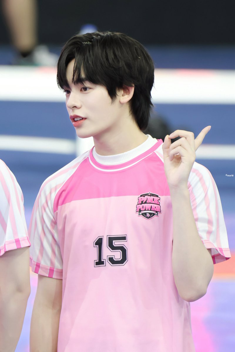 marliipor's tweet photo. 010826 🐻‍❄️🪽🏹

TEETEEPOR CHEER UP
#ตี๋ตี๋ป๋อสปอร์ตเดย์2026
·˚ ༘♡ #DMDSportsDay2026 
#porsuppakarn @porsuppakarn ❀° https://t.co/LGogQkE7im
