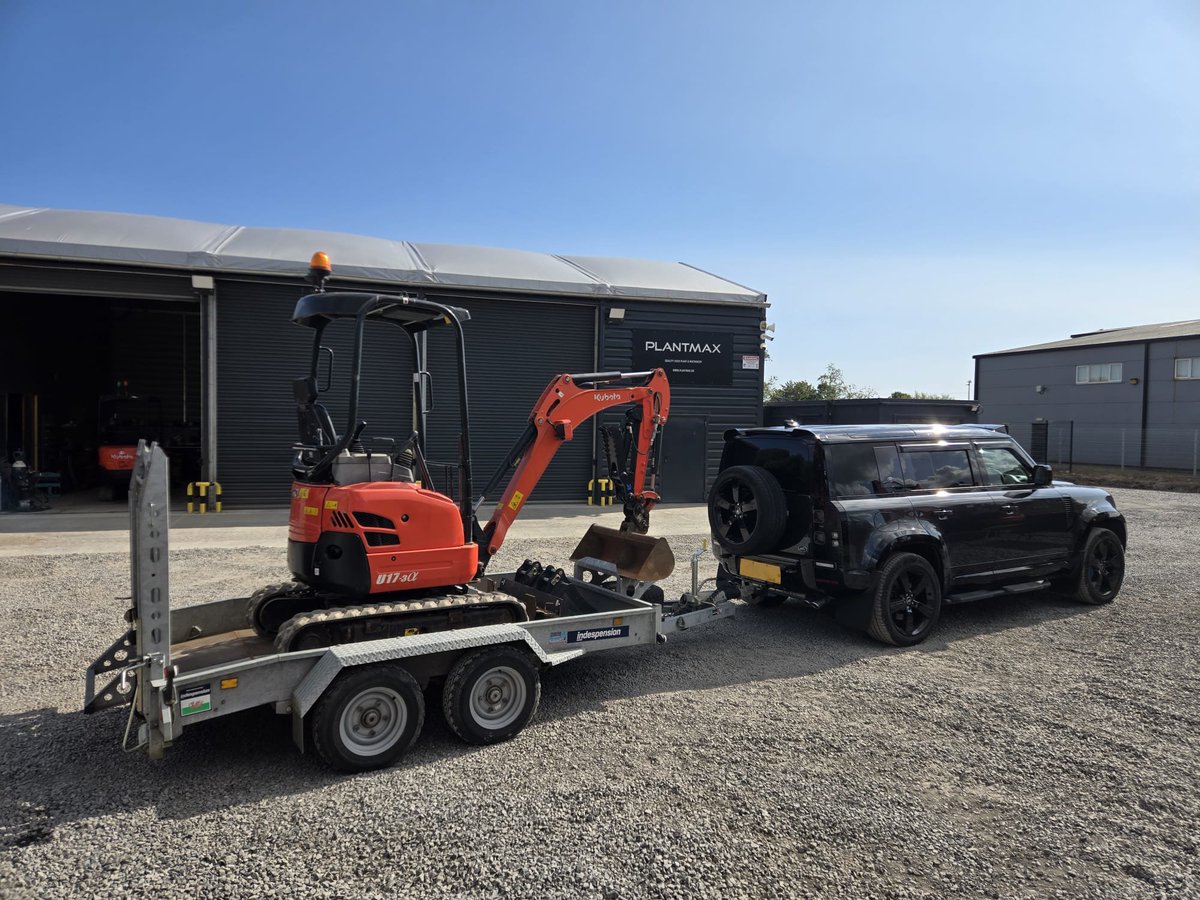 PlantMaxUK's tweet photo. Kubota U17 with new hydraulic thumb and Bobcat E10z heading out locally to Enterprise Sheds Ltd 😎🤝 https://t.co/qkt99RH2oQ