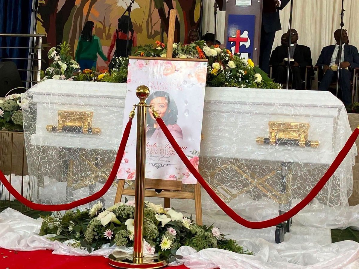 INFODESKK's tweet photo. A FUNERAL service for Nothabo Zandile Tshuma and her two daughters, who were allegedly murdered in the United Kingdom last month, is being held in Bulawayo ahead of their burial at Old Luveve Cemetery today. https://t.co/PCZlkNHyr5