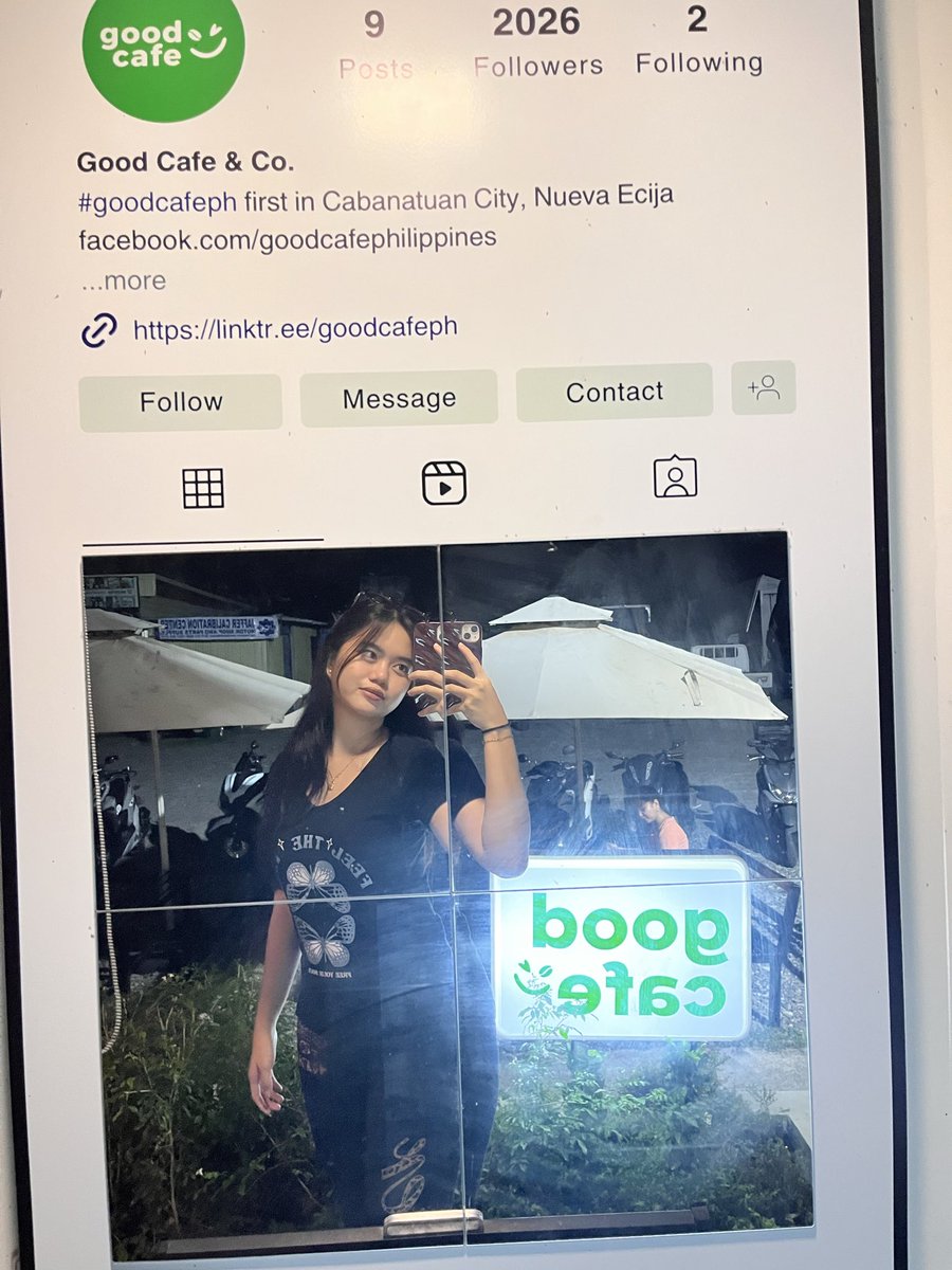Cinnaryn's tweet photo. live. laugh. love. good cafe 💗 https://t.co/i06VYc0802