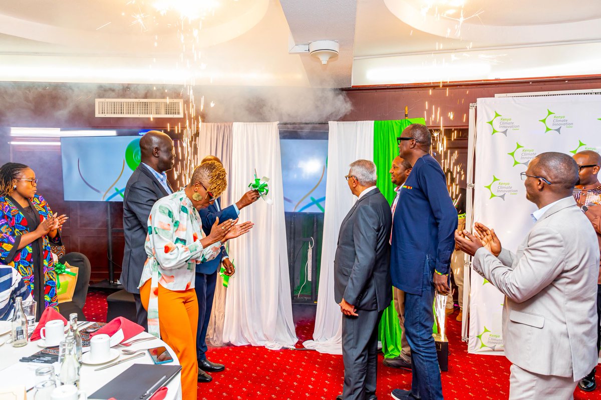 cekenduati's tweet photo. At the Founders Collective launch by @KenyaCIC, I reflected on my journey.

My Entrepreneurship journey has had seasons — survival, success, pause and significance. 

I’ve carried every decision, stepped away and returned with a focus on legacy.

17 years in, I’m still learning! https://t.co/aPHCyU41DO