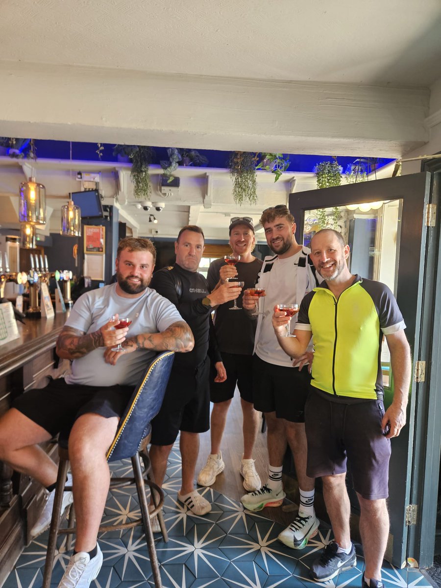 QueensHeadWB's tweet photo. What a fantastic day!
Thanks to the generosity of everyone involved, an amazing £2,262.71 was raised, with every penny raised for the cause split between three NHS charities. Find out more, and donate, here: https://t.co/LVeM5DzGxT

#QueensHead #FlorencesHeroes https://t.co/XarbkI7ANe