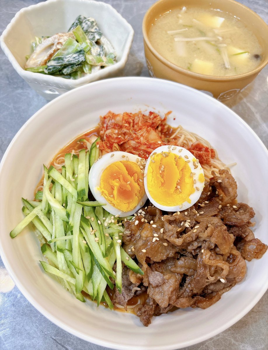 Mia_Konan's tweet photo. 【旦那募集】ビビン素麺作れます https://t.co/KPzjSqSHx2