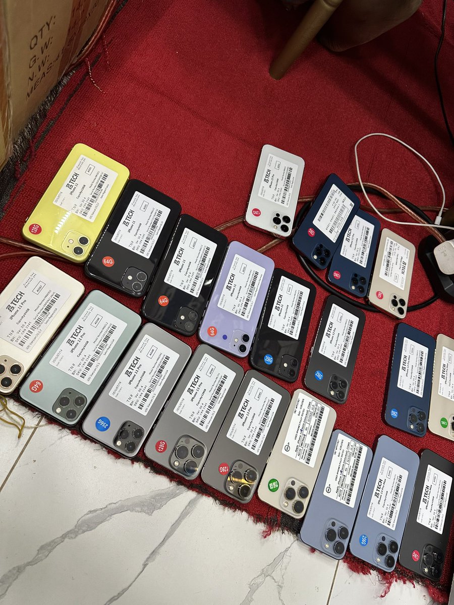 collinsubuga20's tweet photo. New stock. Same quality checks. 50-point test🔥📞0706174116 📍Wilson one building,WB-13 along Wilson street ✅
#collinsTech #altın #nsfwtwtًً #LaCasaDeLosFamososMéxico #salı #derbas #KademeHak #iphoneuganda #GranHermanoGeneraciónDorada #kampala #restocking https://t.co/Vvoa3x0WSh