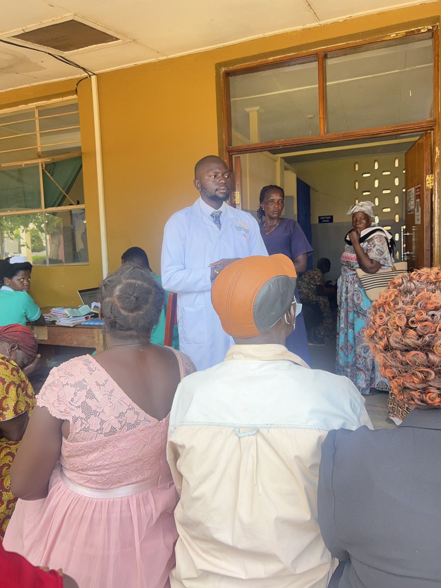 angulo_mlk's tweet photo. This morning I carried out Nutrition and Health education and also exchanged ideas with patients at Gulu R.R Hospital Chronic OPD. It’s important to understand the patients’ perspectives in every guide that you give because behavior change requires simulations beyond knowledge https://t.co/upbNw8Dkjj