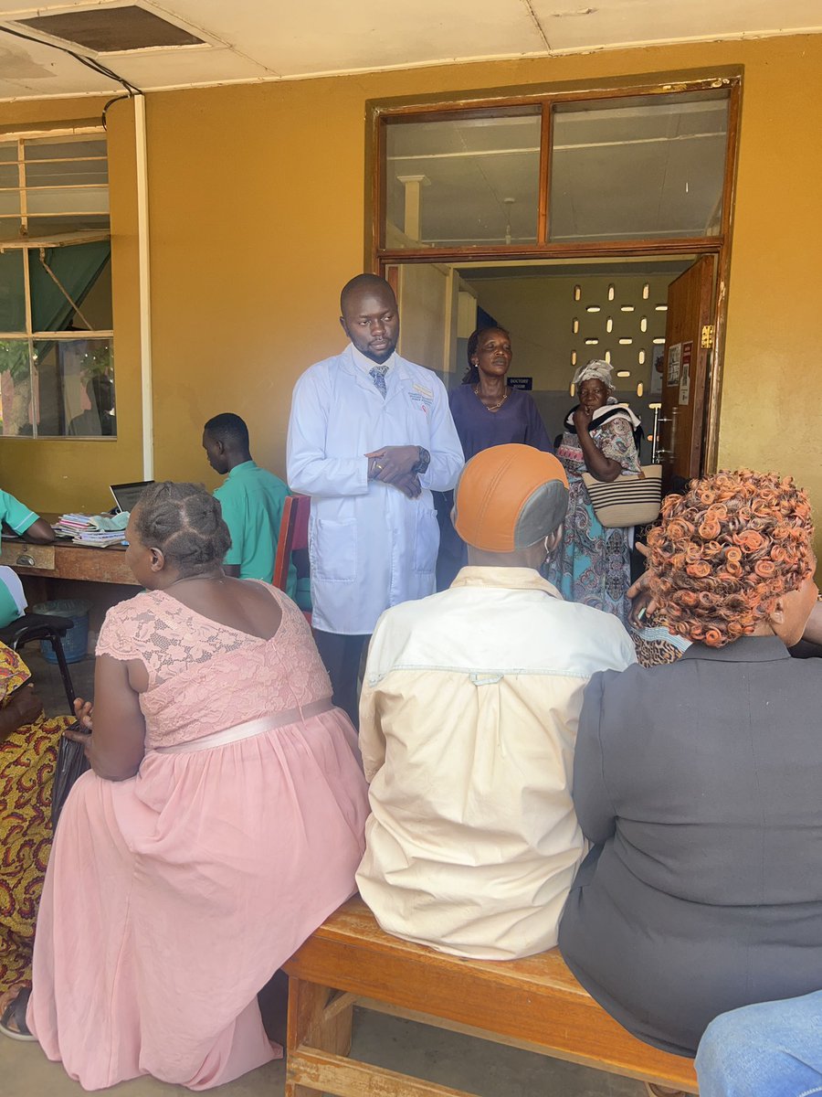 angulo_mlk's tweet photo. This morning I carried out Nutrition and Health education and also exchanged ideas with patients at Gulu R.R Hospital Chronic OPD. It’s important to understand the patients’ perspectives in every guide that you give because behavior change requires simulations beyond knowledge https://t.co/upbNw8Dkjj
