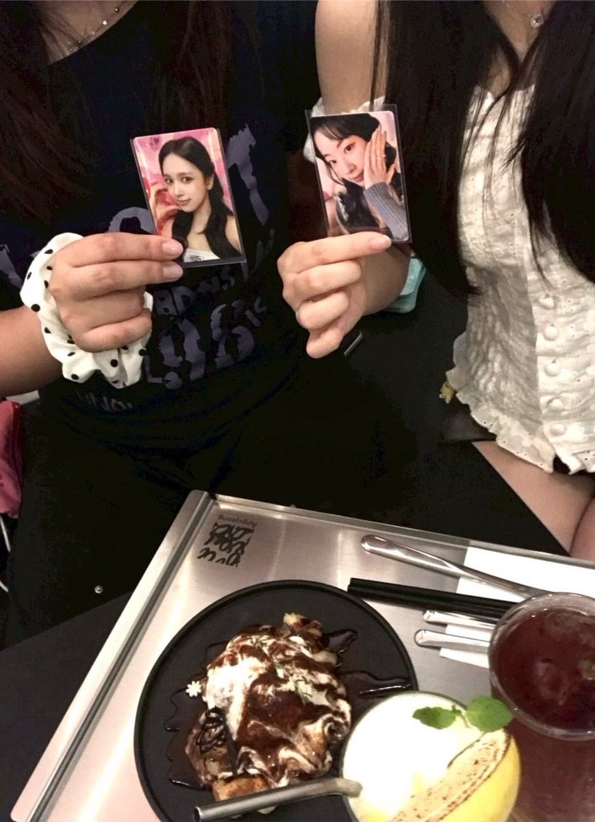 jiun__87's tweet photo. ずっと仲良くしてくれてるミナ🅿️ちゃんと( > ·̫ <)👍🏻💘 https://t.co/43EWab0a1A