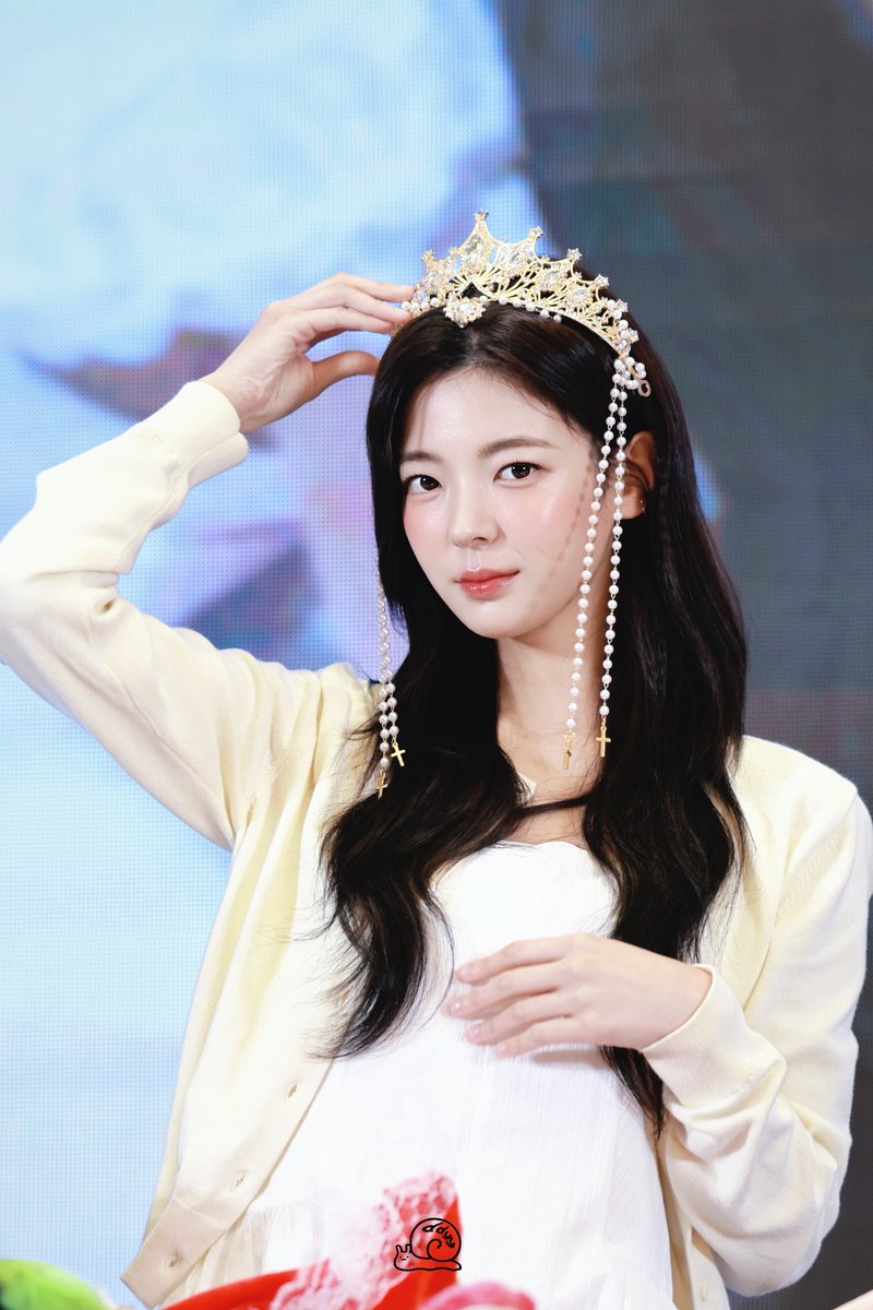 ddyy0721's tweet photo. 260801 
공주님👑

#LIA #ITZY #리아 #있지 https://t.co/q6bz4ZQvur