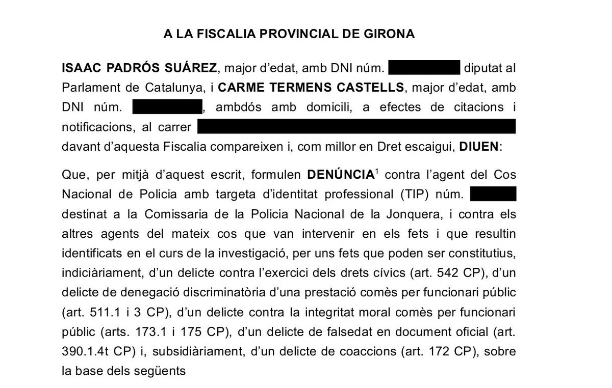 IsaacPadros's tweet photo. Hem denunciat a la Fiscalia provincial de Girona els fets gravíssims a la comissaria de la Policia Nacional a la Jonquera.

​Només una força d'ocupació autoritària se sap combatuda per mantenir el català i maltracta la ciutadania. Ni un pas enrere.
@JuntsXCat @mantincelcatala https://t.co/xLdRbnNKeh