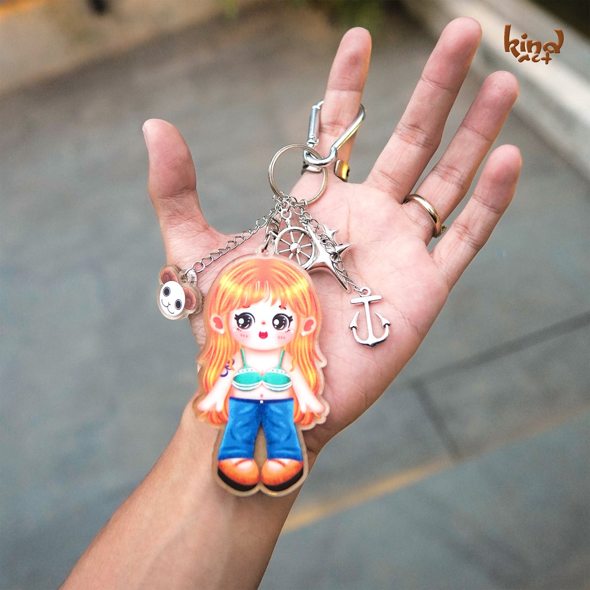 douvart's tweet photo. One Piece Keychain🏴‍☠️

Nami, 4 pcs remaining. Each purchase directly supports our donation drive for the Padang flood victims. Over 45+ pcs have found a home and stock is extremely low. Secure yours before it's gone!

🔗: https://t.co/d5Cz8b1HAU https://t.co/xZQFHWXXsy
