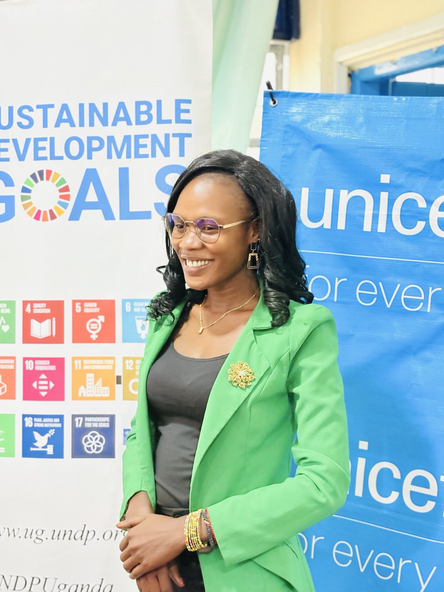 HopestarAkdo3i's tweet photo. In KARAMOJA we feel it first 
Drought, heat and hunger, water scarcity, malnutrition,
Youth let’s adapt climate change 
Educate, train,speak up n lead🤝 #UNDP @LCOYUganda1 @UNICEF @LVFOSecretariat #YouthLeadership #karamojayouth #climatechangeinkaramoja #altın https://t.co/EUAE3WhuFL