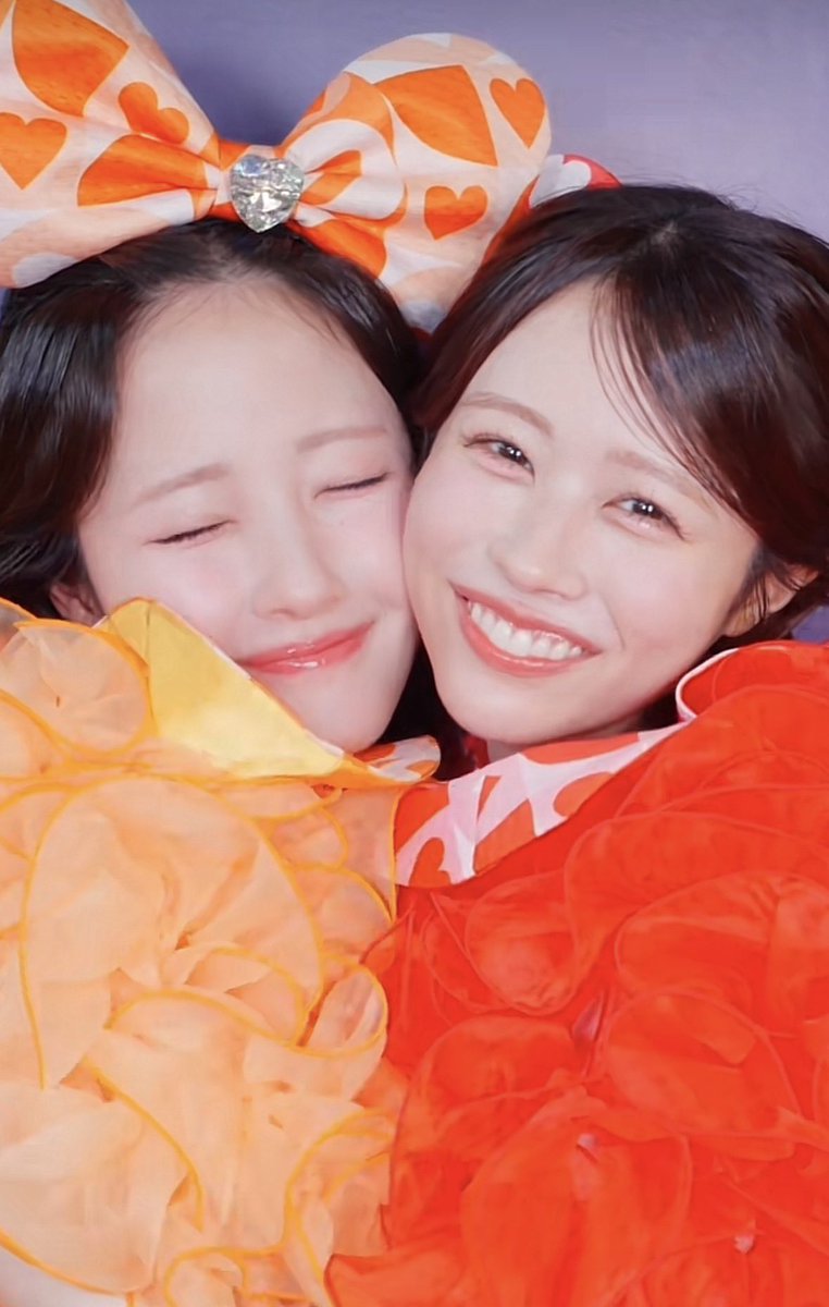 E_LUVS_6's tweet photo. 燃える太陽🧡❤️かわいーすぎるU＞ω＜U⭐ https://t.co/R8sszFNLoc