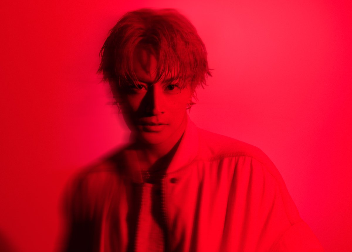 generationsfext's tweet photo. 2026.10.28(Wed) Release !!
GENERATIONS NEW SINGLE『VIBE』

" New Artist Photo !! "

' ALAN '

💿Pre-Order
https://t.co/ElG3OPlZsV

#GENERATIONS #GENE_VIBE
#白濱亜嵐 #GENE_白濱亜嵐
#GENEisBack https://t.co/YUoQLdTpdb