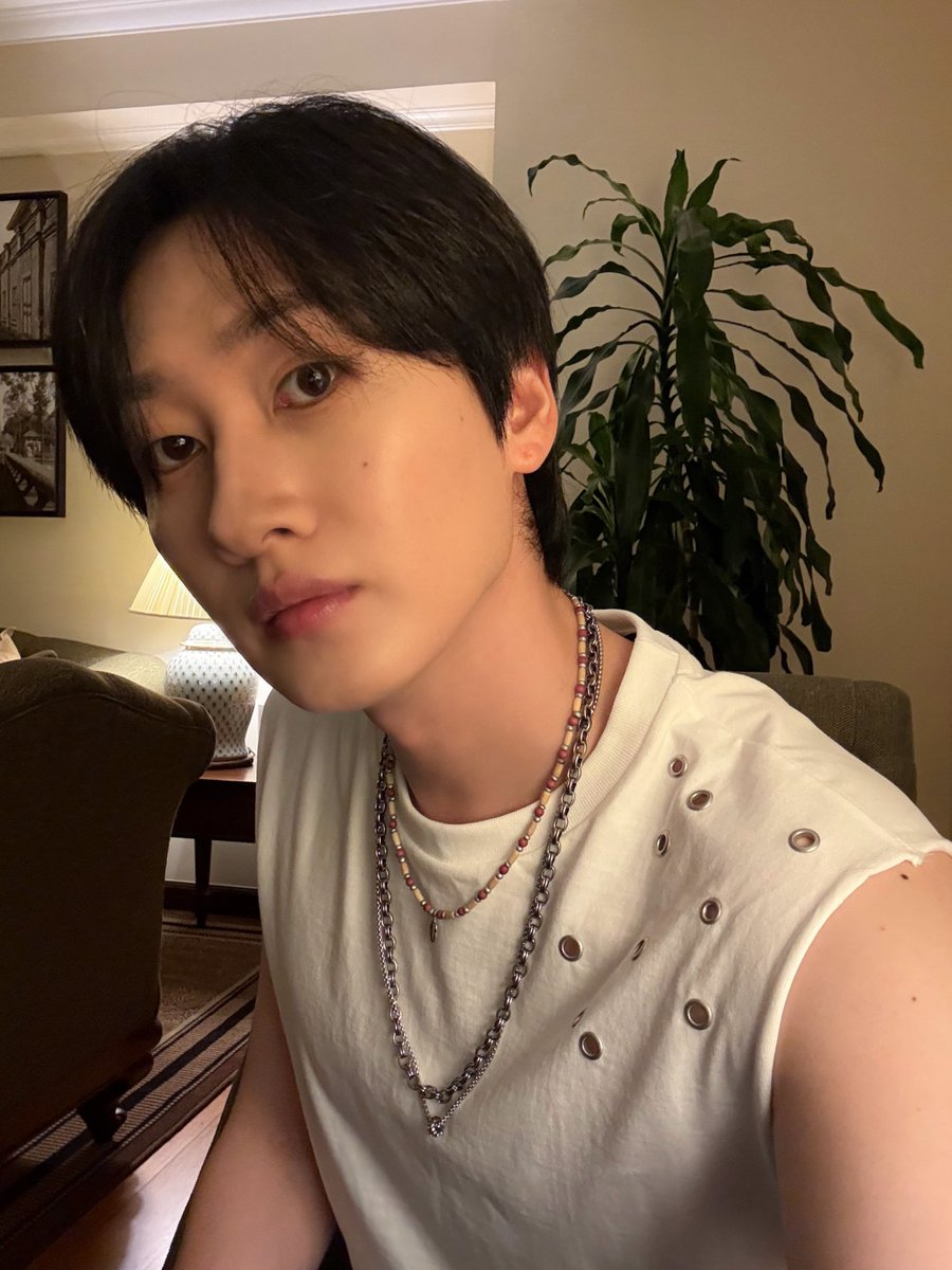 e_hxrry's tweet photo. 260804 be4eunhyuk IG
Cambodia!!!!!🇰🇭 អរគុណ ជួបគ្នាទៀត ហើយខ្ញុំស្រលាញ់អូន💙
#은혁 #EUNHYUK https://t.co/cKYRKsqdBy