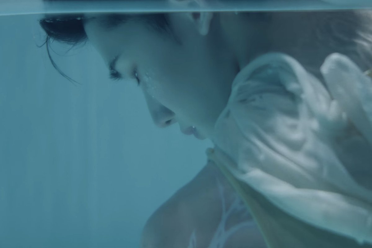 soompi's tweet photo. WATCH: #andTEAM Drops New Trailer For 1st-Ever Korean Comeback With "Mark on Me"
https://t.co/xjFfpbzbBX https://t.co/nRcdpOsno8
