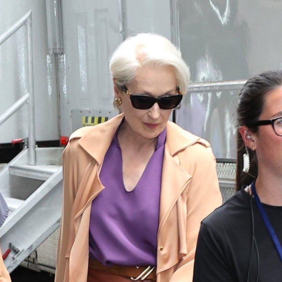 zeedotpng's tweet photo. miranda priestly pala peg ni mama mama natin today and i love it 💜 https://t.co/c9PipKfLjA