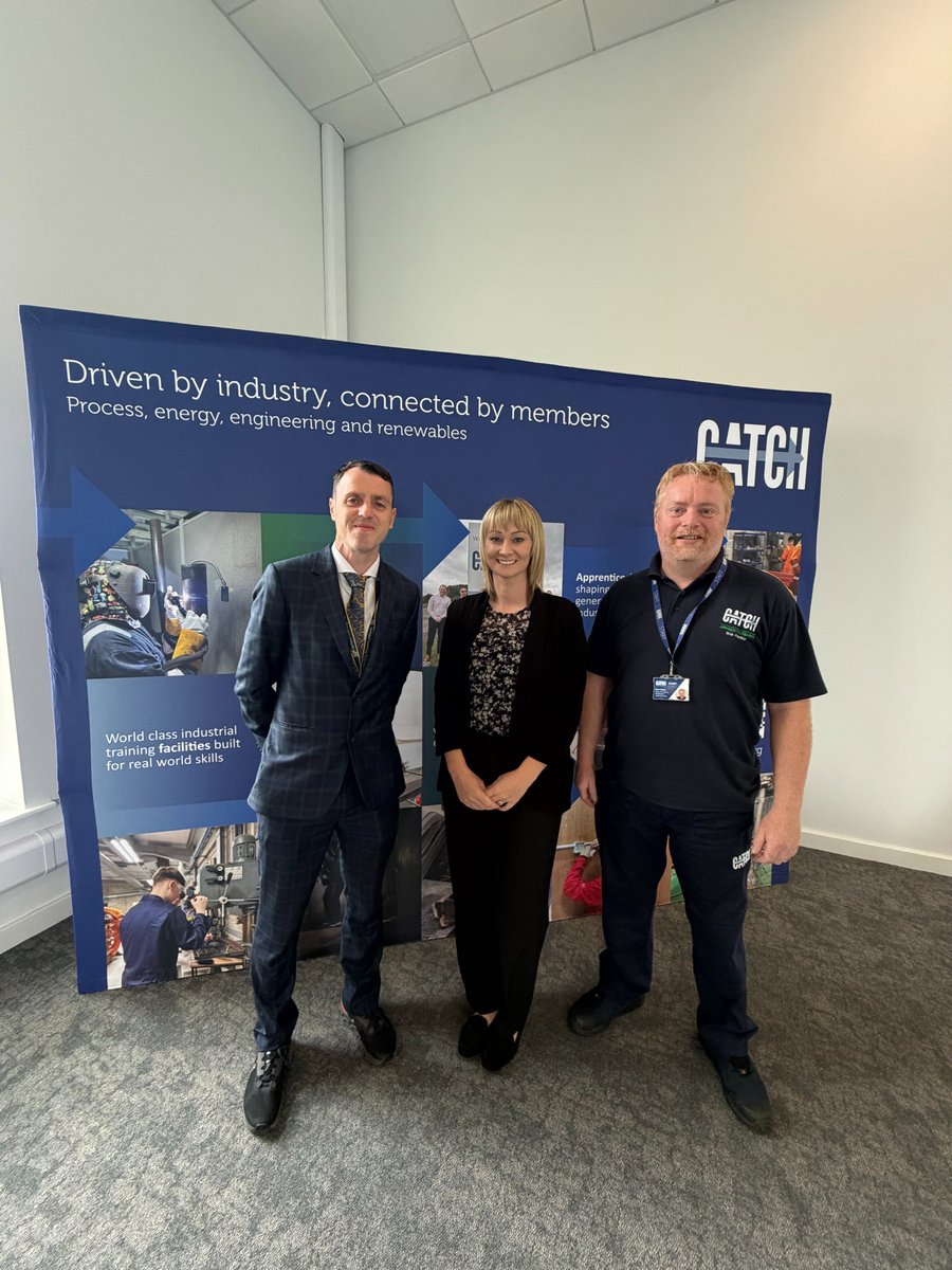 HCFCatch's tweet photo. The Prime Minister set out a new vision for technical education, creating pathways for young people from the age of 14.  At CATCH, in partnership with Healing Academy, we're proud to say we're already making that vision a reality. Read more here - https://t.co/neDBxAysRi https://t.co/ZNJsxwYtWc