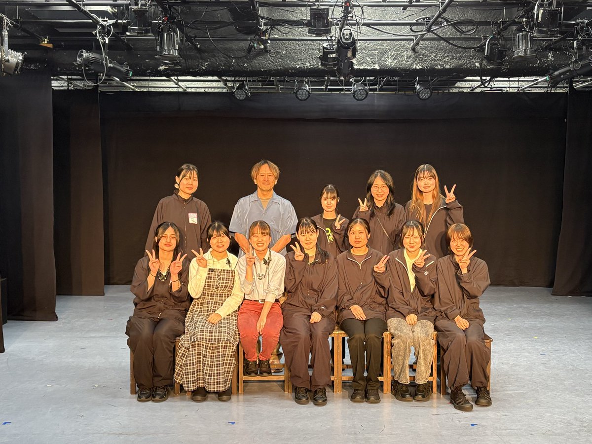 neec_engeki's tweet photo. 中間発表青年座班も無事終了〜
ご来場頂きありがとうございました！
演出の磯村さん、ありがとうございました！

#日本工学院 #演劇スタッフ科
#声優演劇科　#舞台 https://t.co/GrO3qTemve