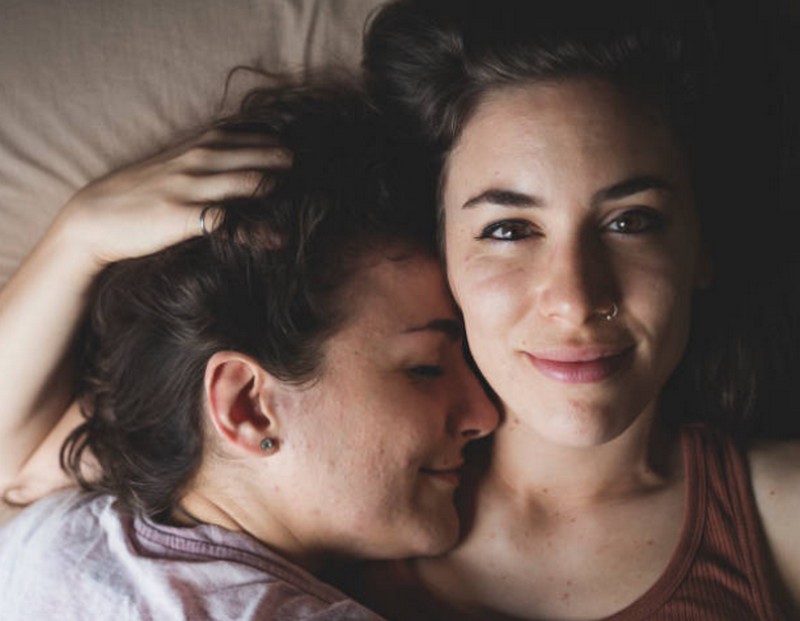 sitetassedethe's tweet photo. KULTUR (SEX) SAPHIK :
10 CHOSES DU SAVOIR SEXUEL LESBIEN...
(et que le reste du monde commence à découvrir sur le plaisir féminin). Chaque 8 août, c’est la Journée internationale de l’orgasme féminin. Le saviez-vous ? Hé oui, ça existe..." Suite https://t.co/uVATnQey5B https://t.co/nUob59ILMZ