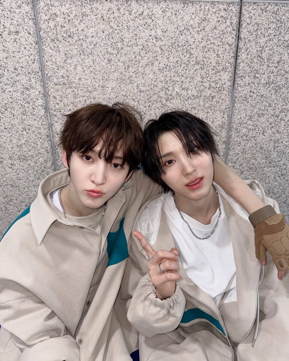lalovestrucked's tweet photo. hi! i'm ranz 🐳💙
⇒fanboy
⇒biases:
idntt – Eunsung, Eunsoo
KickFlip – Donghyeon, Juwang
NCT WISH – Jaehee, Ryo
NEXZ – Yuki

nice to meet y'all! please be good to meee 🥹💙 https://t.co/OuxgssZvWO