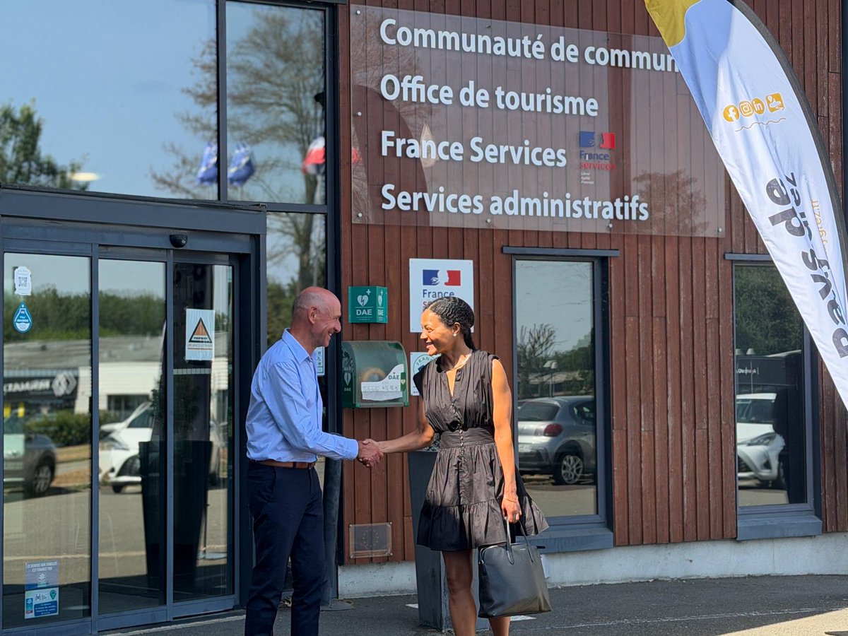 Image de Préfète de la Mayenne - Territoires de la Mayenne | Intercommunalités

🏘️ 9 intercommunalités, 9 territoires et de nombreux