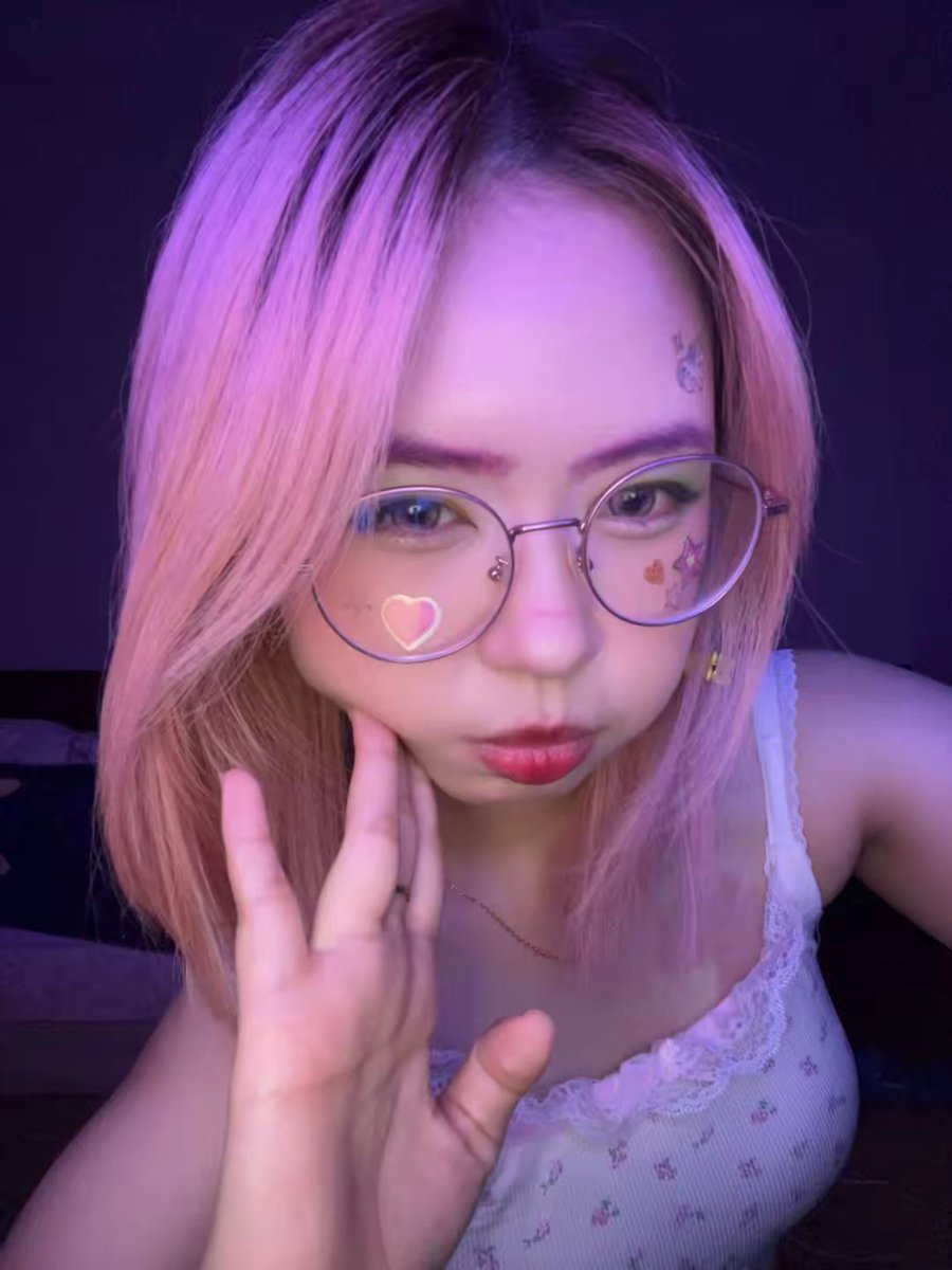 duffimoru's tweet photo. idk gua rasa gua terlalu mantap untuk di sia sia in? https://t.co/RUuvoyQEtt