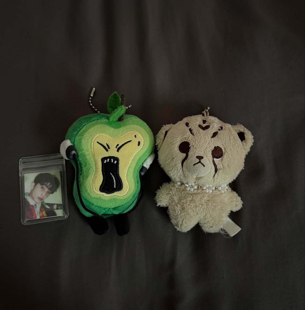 dothundermi's tweet photo. ☆ wts / ปล่อย ส่งต่อ พร้อมส่ง ☆
the firstfruit doll keyring มาร์ค 🫑💙
❤︎ ตุ๊กตาพริกหยวก 650รส ได้รูป ไม่มีแท็กนะค้าบ 
❤︎ ชีต้าลี cheetah lee 400รส 
dm พตได้คับ 💌
#ตลาดนัดnct #ตลาดนัดnctdream #ชีต้าลี #ตลาดนัดnct127 https://t.co/FJ1CRFisnC