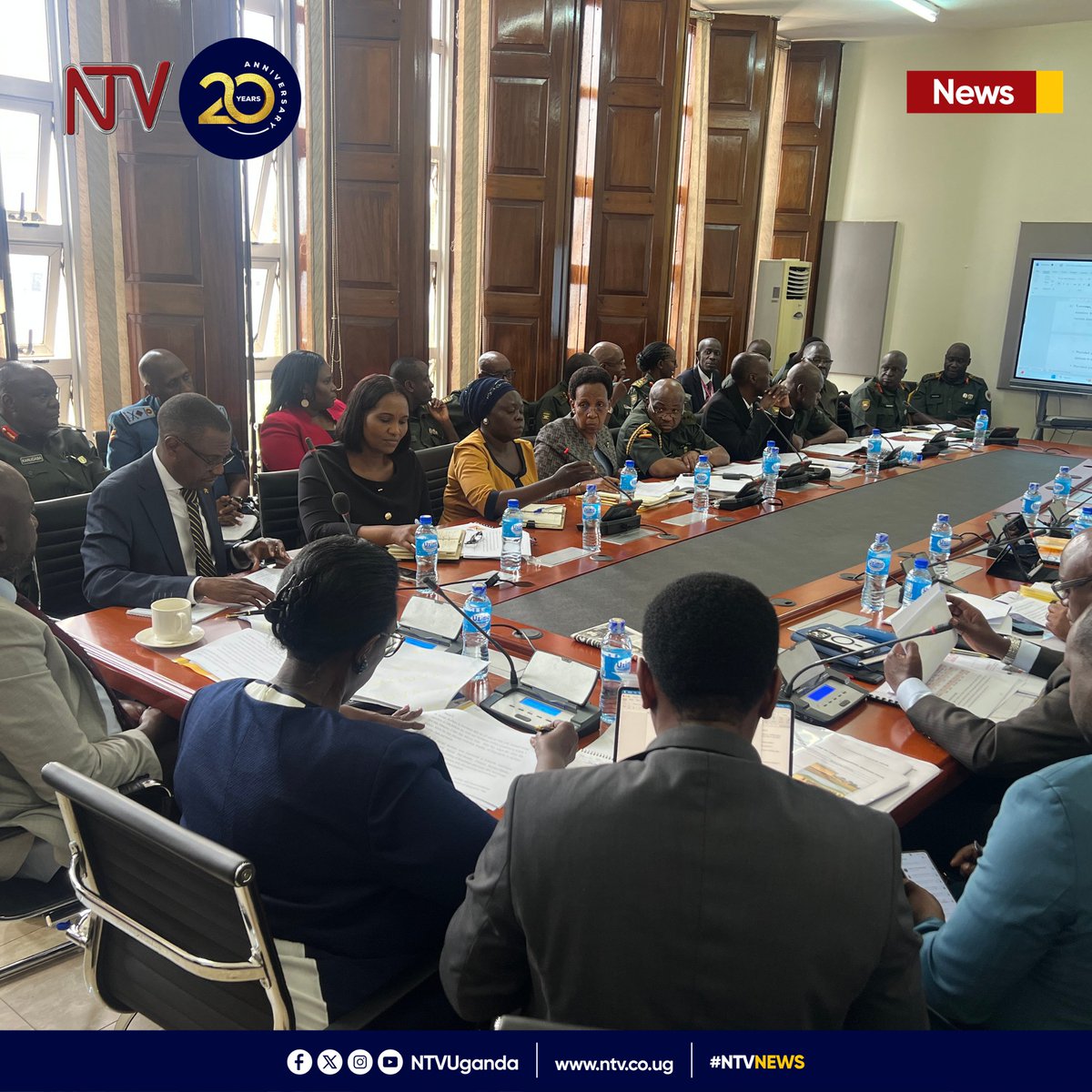 ntvuganda's tweet photo. Defence Minister Kiryowa Kiwanuka has urged Members of Parliament to first engage his ministry on concerns regarding public works carried out by the UPDF Engineering Brigade before raising them on the floor of Parliament.

Kiwanuka made the remarks while appearing before the Parliamentary Committee on Defence and Internal Affairs.
#NTVNews 

📷Jeff Twesigye