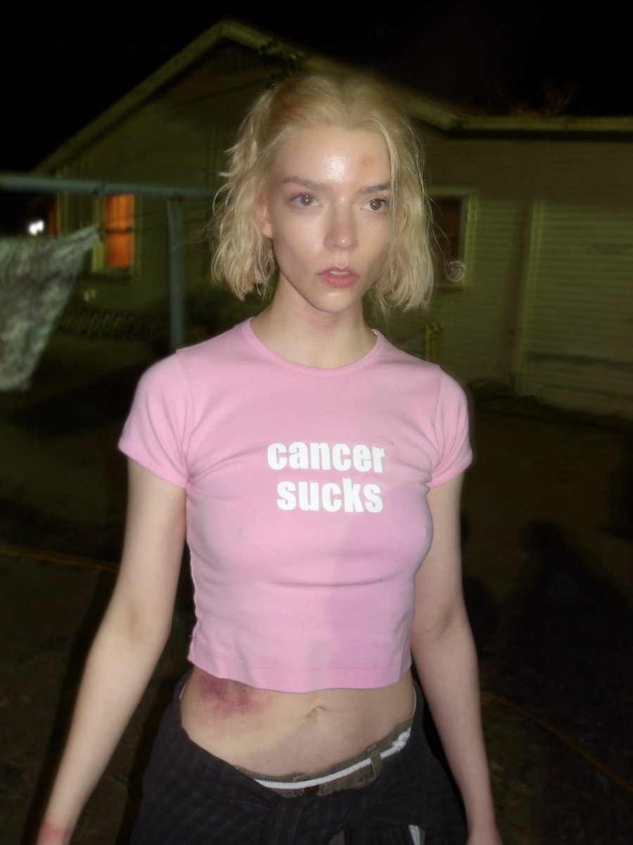 everyhouranya's tweet photo. “you up to date? 🍀” — anya taylor-joy in BTS photos on the set of ‘LUCKY’ on her recent instagram post 📸 https://t.co/QZHkIyWhqA