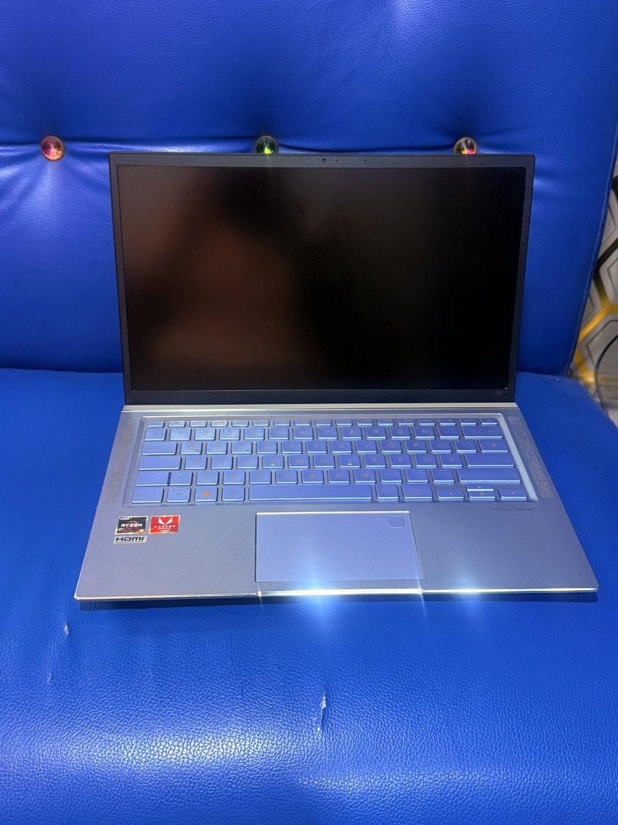Tolaharz's tweet photo. Laptop ,phones,anything gadget related 

Dm with your budget 
📞 08109686903 https://t.co/ikesfSi0QE