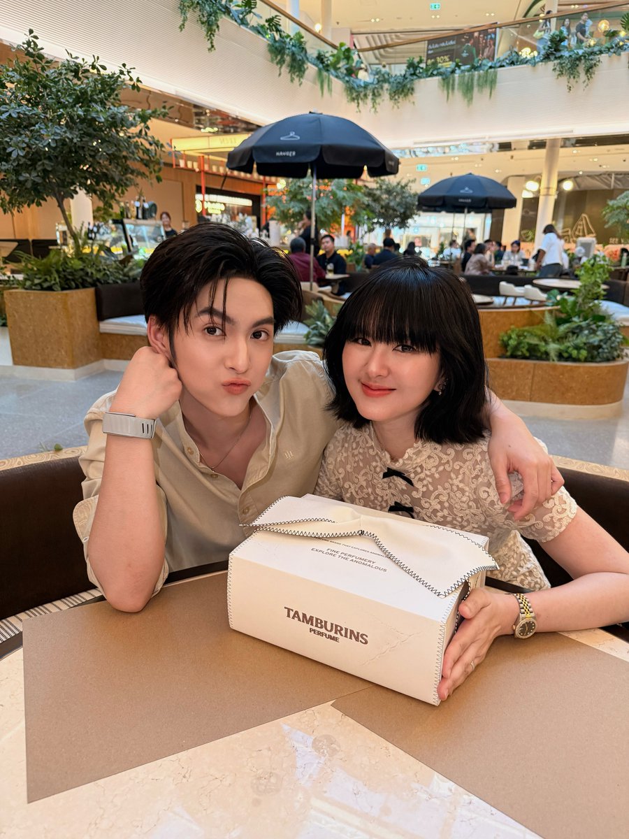 melonlemonmu's tweet photo. พี่คอปมี๊มิ้งdiwaa สวยหล่อมาก ♥️ https://t.co/TDvOSZ60lC
