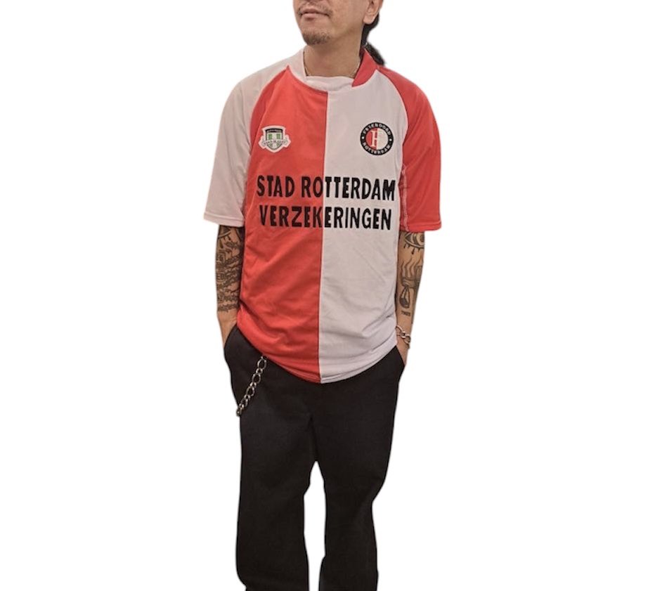 potbound3006's tweet photo. NEW ARRIVAL

FEYENOORD 
FOOTBALL SHIRT

昔

小野伸二がいましたね

なんか懐かしくて良いです！

お好きな方ぜひっ！

みすた https://t.co/dOknkxaZMf