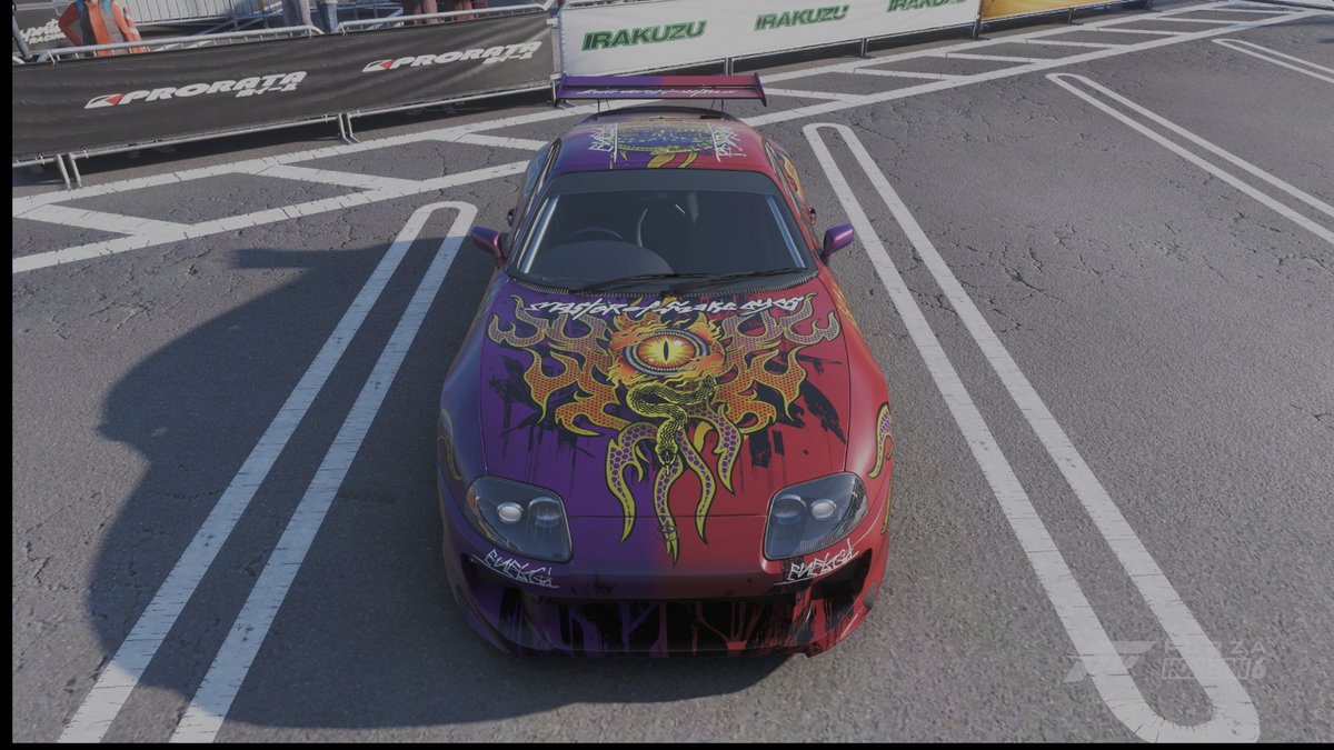 Zun_daamo's tweet photo. 首都高バトルのリベンジアイズを作りました

TOYOTA Supra RZ(JZA80)
フロント、サイド、リア:BOMEX
ウィング:JUN
ボンネット:ノーマル
共有コード：164 963 708
#ForzaHorizon6 #ForzaShare #首都高バトル https://t.co/neLVPiOlXO