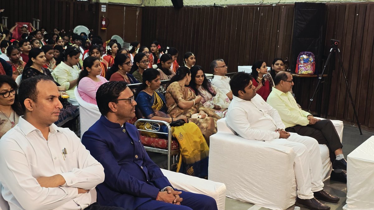 kv1surt's tweet photo. एक भारत श्रेष्ठ भारत एवं कला उत्सव 2026 https://t.co/KFlh1LSgP7