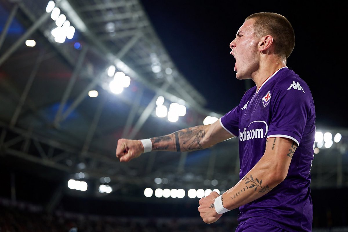 extratime192's tweet photo. 🇦🇷🟣 Come anticipato 10 giorni fa la trattativa per portare #mastantuono alla #fiorentina è in dirittura d’arrivo,restano da limare gli ultimi dettagli sull’ingaggio ma ormai ci siamo.
Probabile arrivo del giocatore a #firenze nelle prossime 24 ore.

#transfers https://t.co/5R10KlSTND