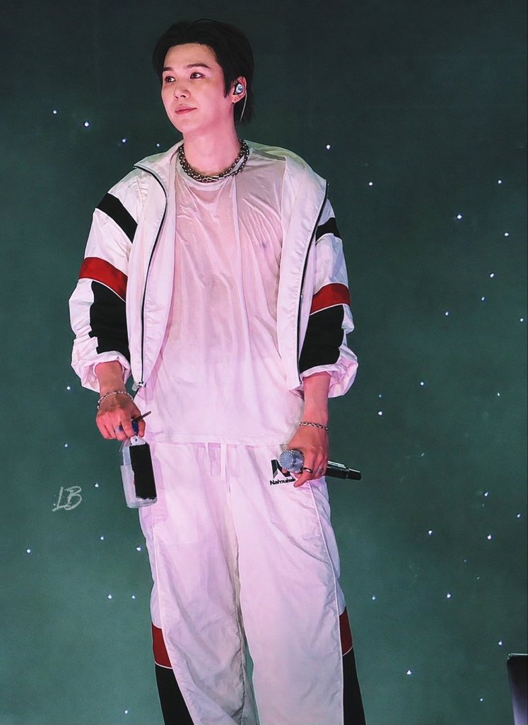YoonGi77688's tweet photo. Tomorrow is unknown. What feels stuck today might shift tomorrow. The tide brings both challenges and gifts, and you can only see them if you keep going. https://t.co/0IIlF44ZLH