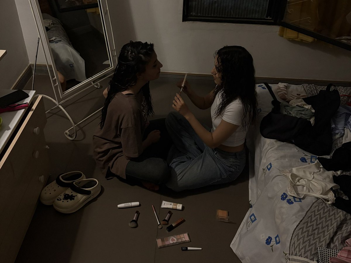 parfuckinya's tweet photo. خدایاشرکت بابت girlhood https://t.co/tkqyUJ2H7W