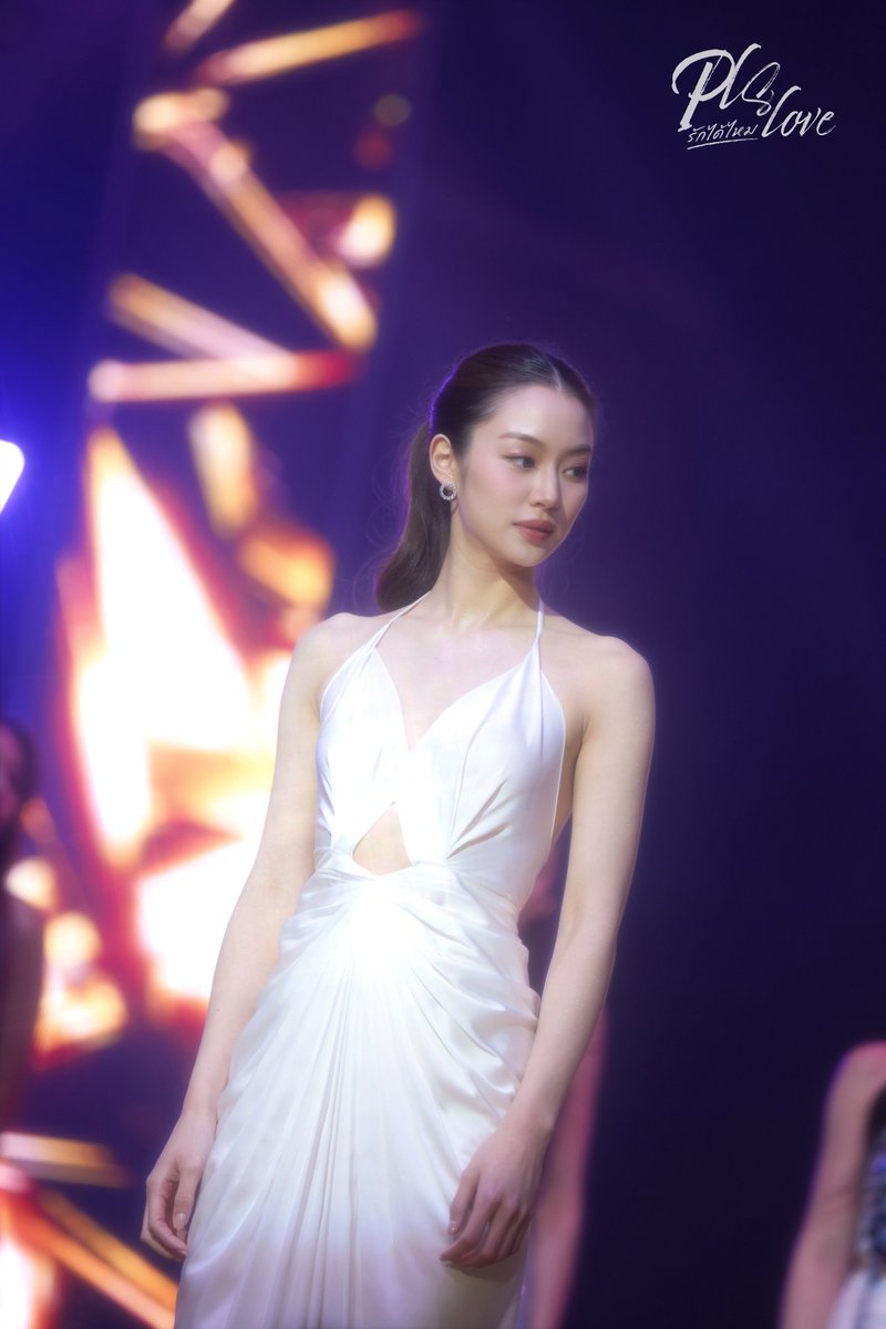 LenaMiu_CH3's tweet photo. ผู้เข้าร่วมประมูลดริ้งก์นางฟ้าคืนนี้

เสี่ยทศ ออก START NON-STOP
บอสภีม คนปากมอมที่รักเธอ

#ShootingPlsLove
#PlsLoveรักได้ไหม 
#LenaMiu #ลีน่าหมิว https://t.co/HNZiZLX2Ng