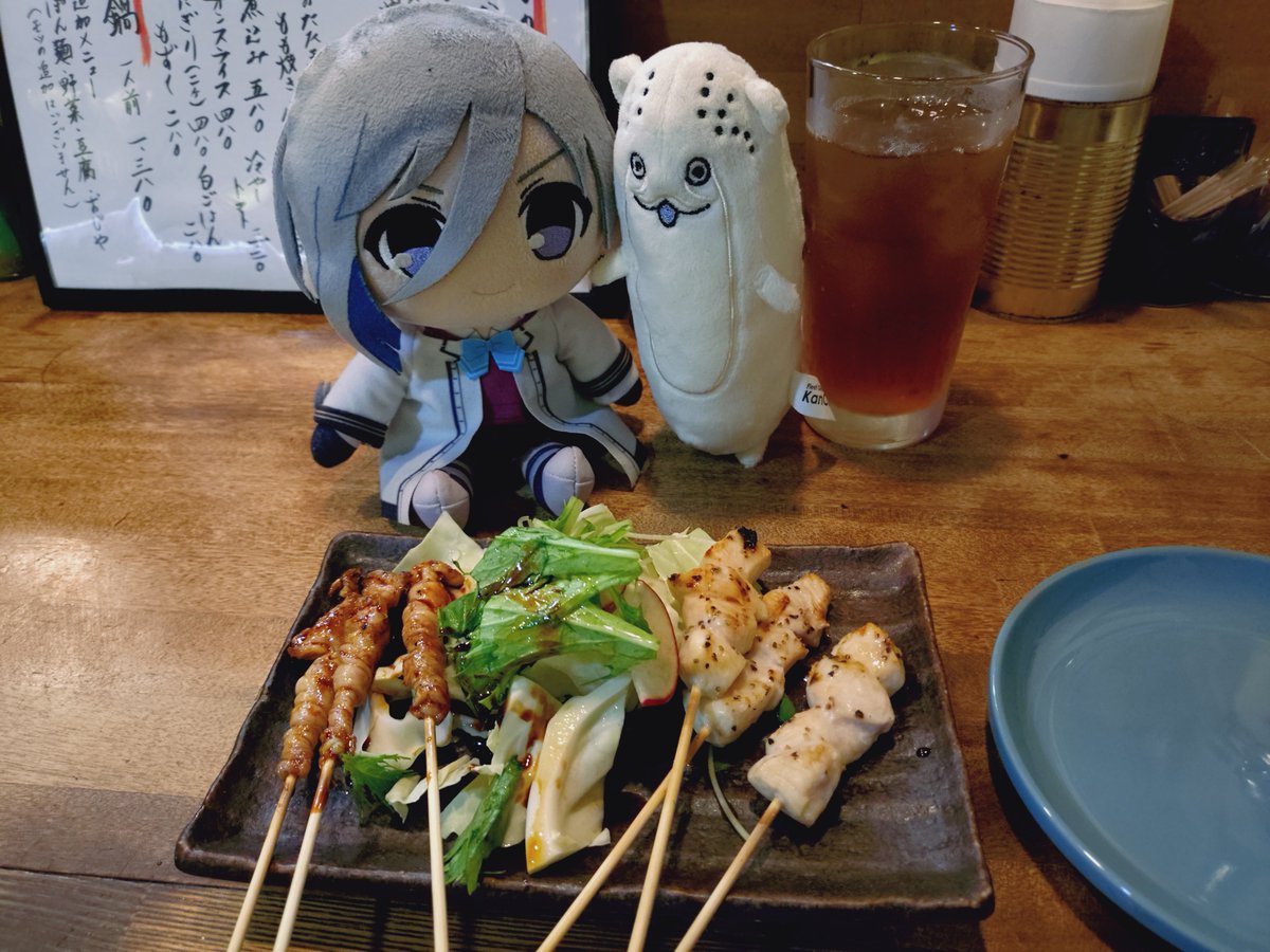600Er's tweet photo. 松竹丸さん休み？だったので鳥じゅんさんに駆け込みコラボセット２回たのんでもーた。 https://t.co/pBYqZrMGd6